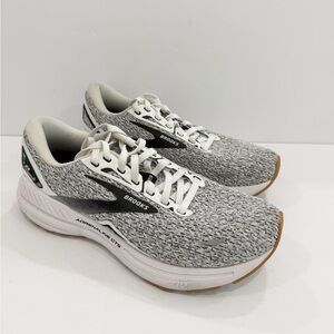 Brooks Adrenaline GTS 23 Women’s Shoes